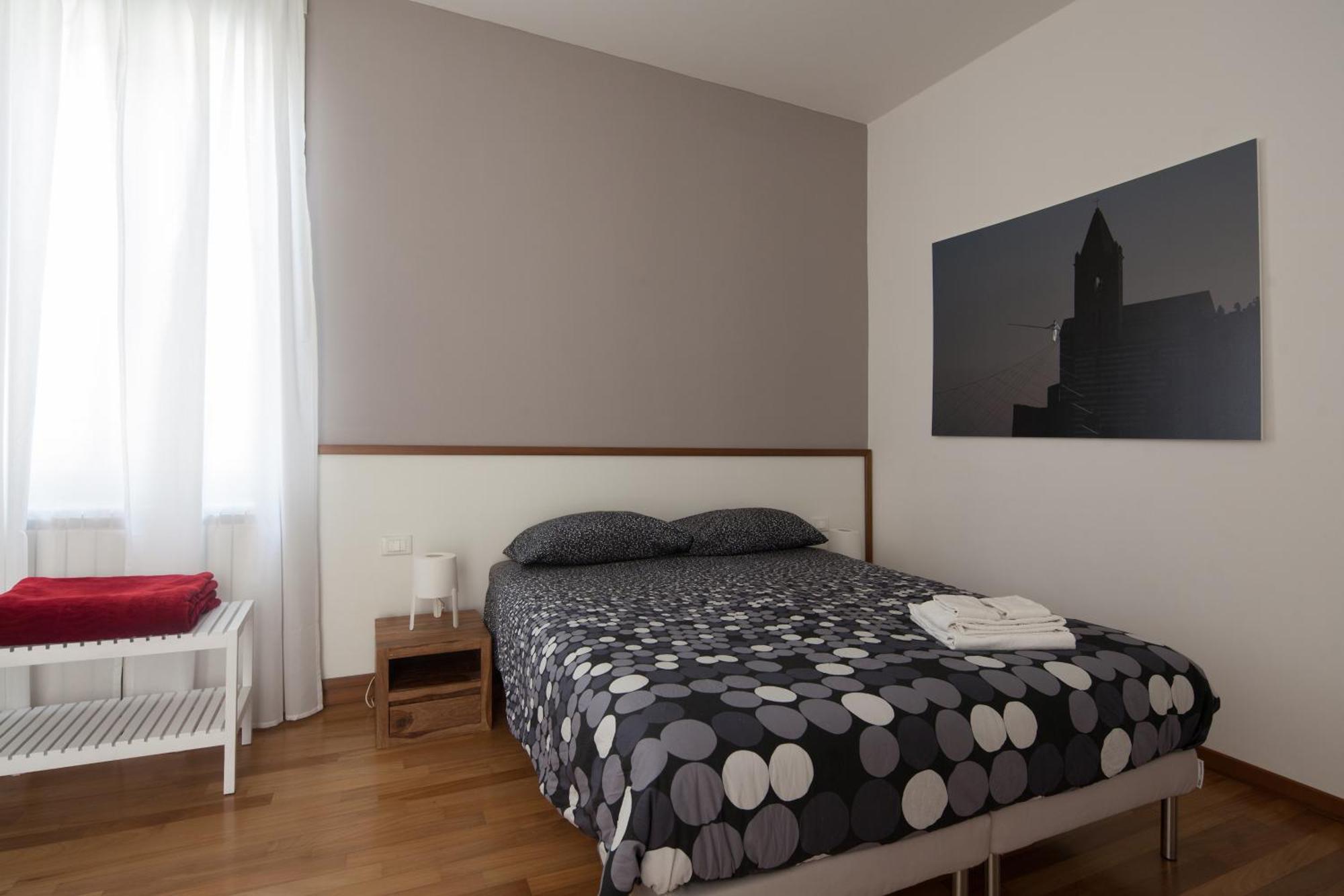 Cv5 - La Spezia City Center - Wide Modern Apartment Walking Distance To The Station To Cinque Terre - Big Terrace On The Roofs エクステリア 写真