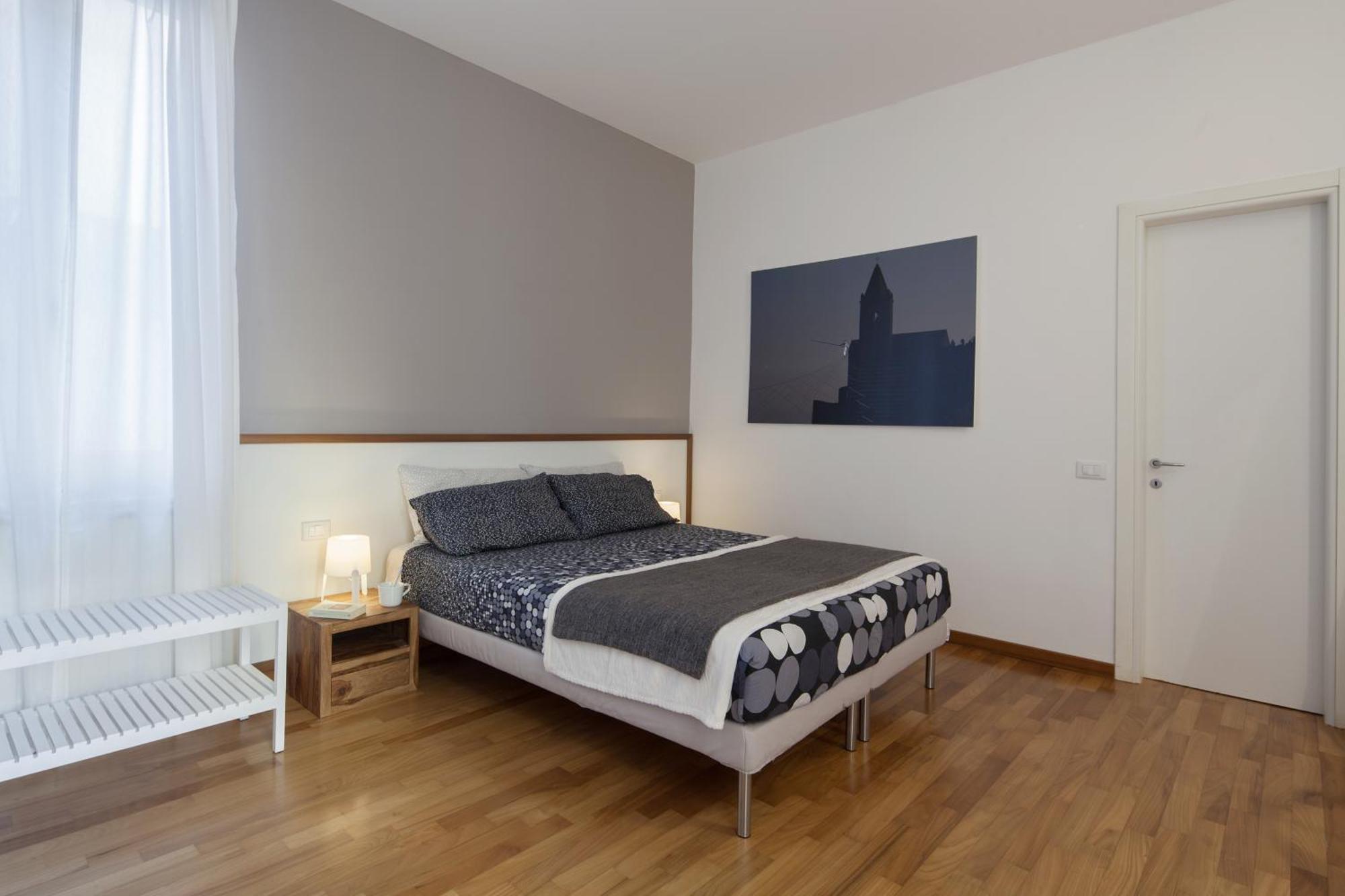 Cv5 - La Spezia City Center - Wide Modern Apartment Walking Distance To The Station To Cinque Terre - Big Terrace On The Roofs エクステリア 写真